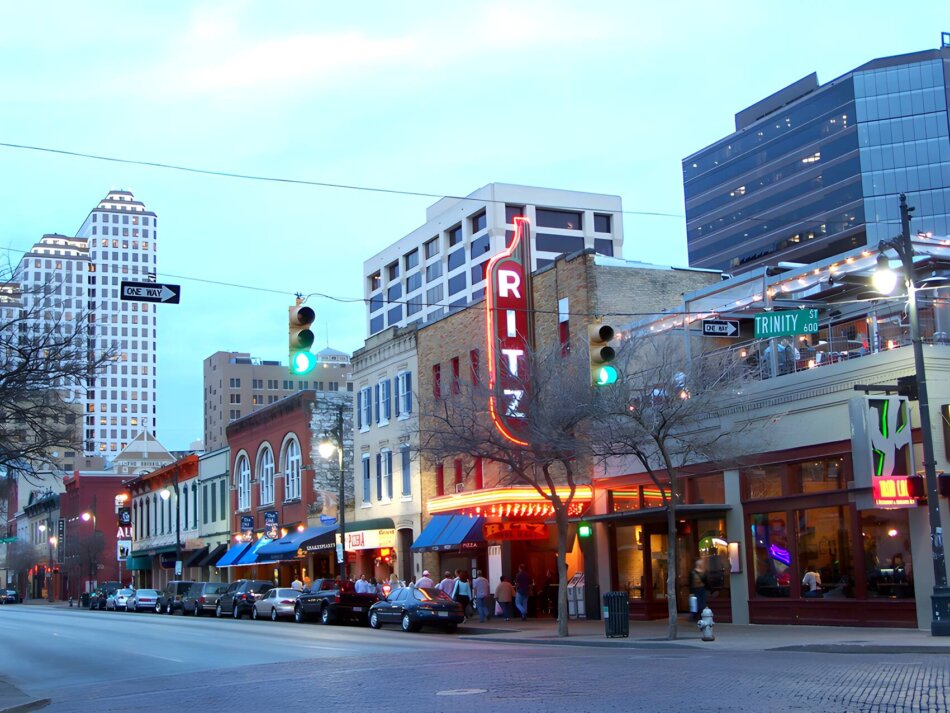 Sixth Street, Austin’s entertainment center