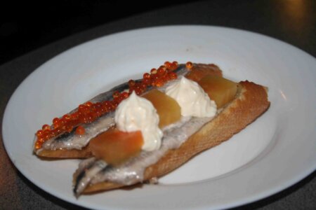 Anchoas y papaya