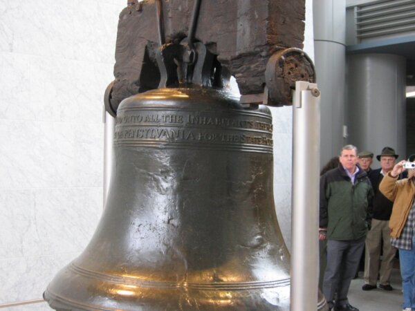 Campana de la Libertad 1