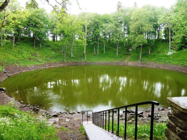 Crater Kaali 3