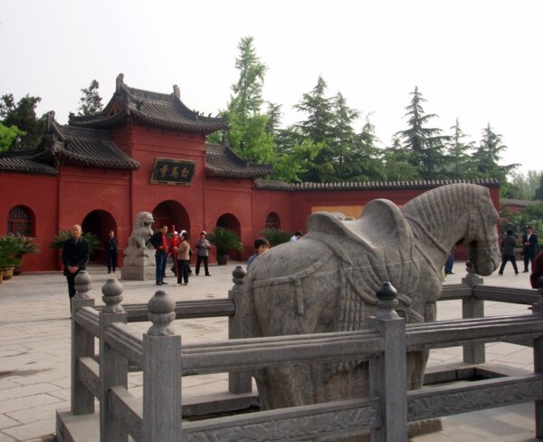 Templo del Caballo Blanco 1