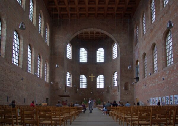Aula Palatina 3