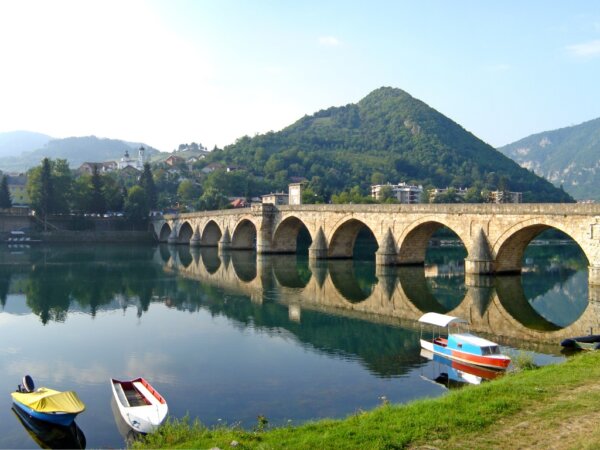 Puente Mehmed Pasa Sokolovic 1