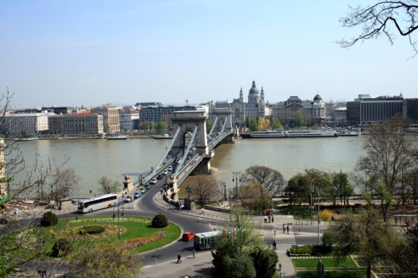 Puente de las Cadenas 1