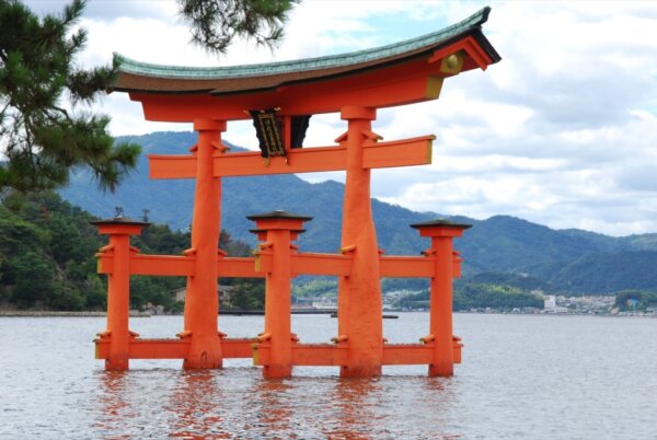 Altar Itsukushima 1