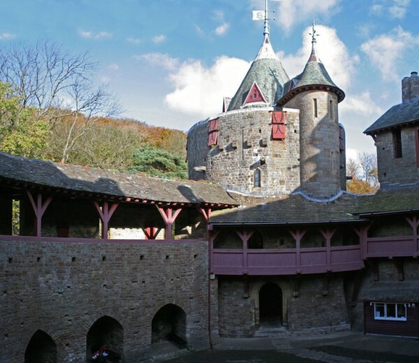 Castell Coch 1