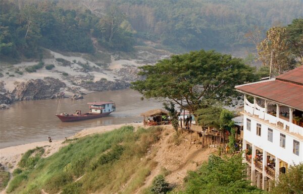 Pakbeng 6