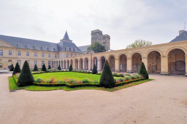 Abadia de las Damas 2