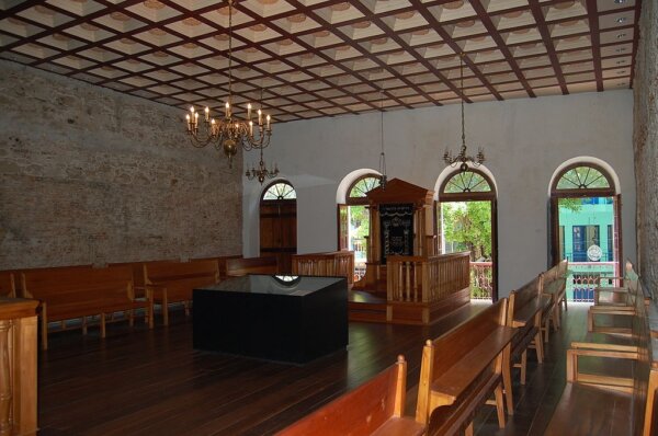 Sinagoga Kahal Zur Israel 2