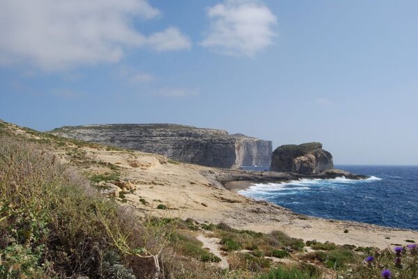 San Lawrenz 2