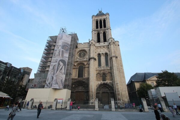 Basilica de Saint Denis 3