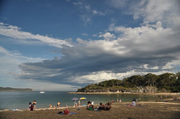 Pearl Beach 3