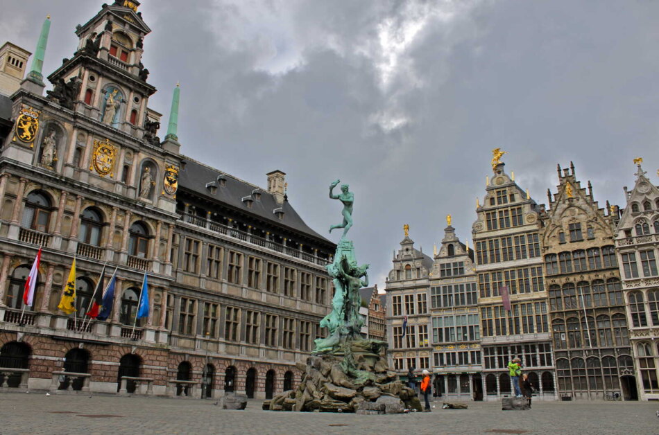 Ayuntamiento de Amberes, Bélgica.