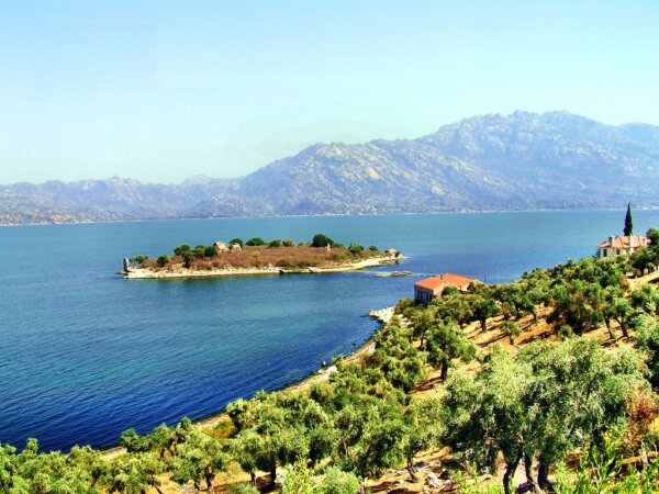 Lago Bafa 1