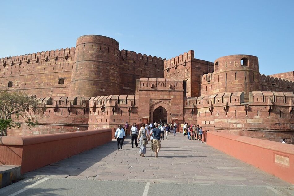 Fuerte de Agra, vecino del Taj Mahal