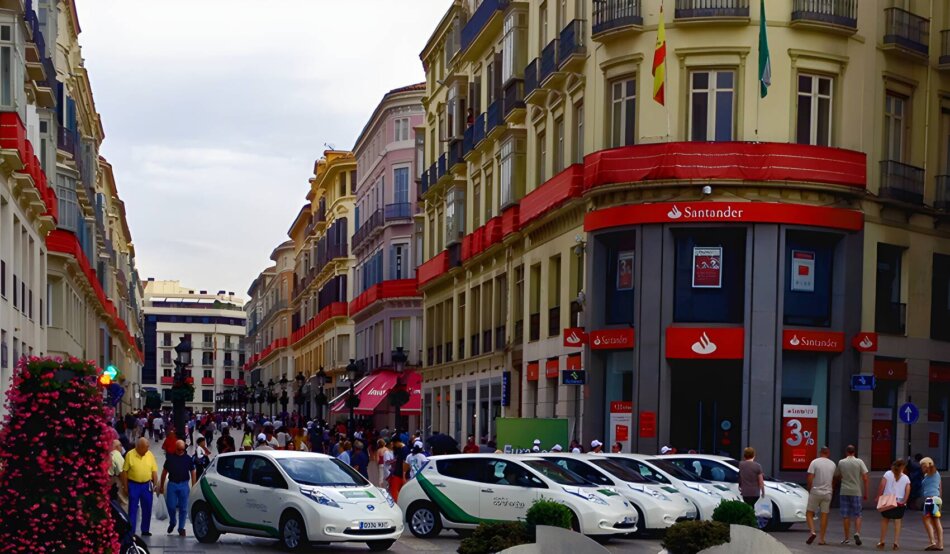 Málaga estrena el renting de coches verdes por minuto