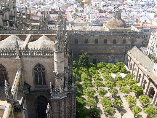 Patio de los Naranjos de la Catedral de Sevilla 2